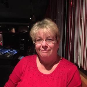 Meet your Posher, Dixie